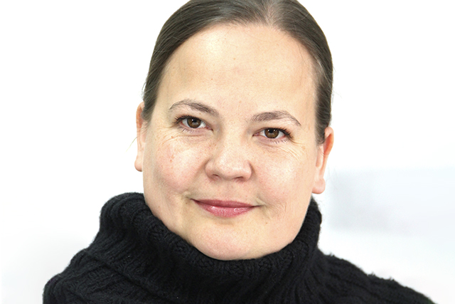 Maskenbild_DerePalast_Jeanette Latzelsberger